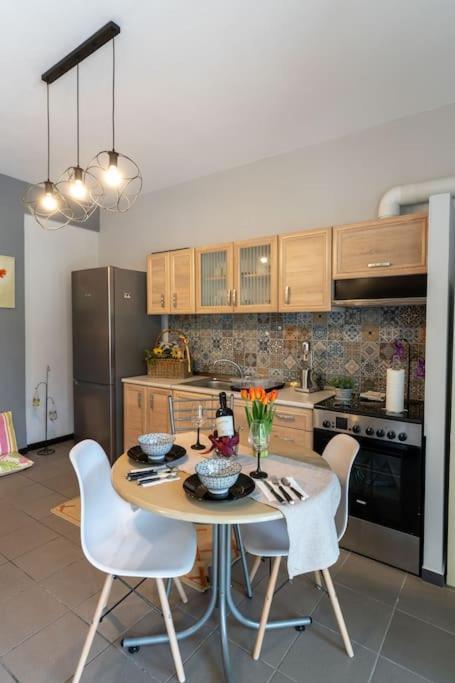 Elenis Cozy Apartment Larissa Extérieur photo